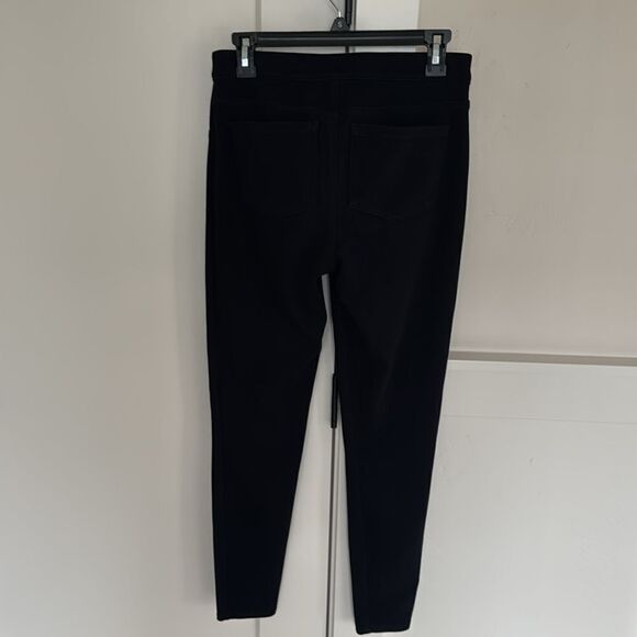 SPANX Jean-ish Pull On Ankle Leggings Black Denim Comfortable Women's Size M EUC - Picture 2 of 14